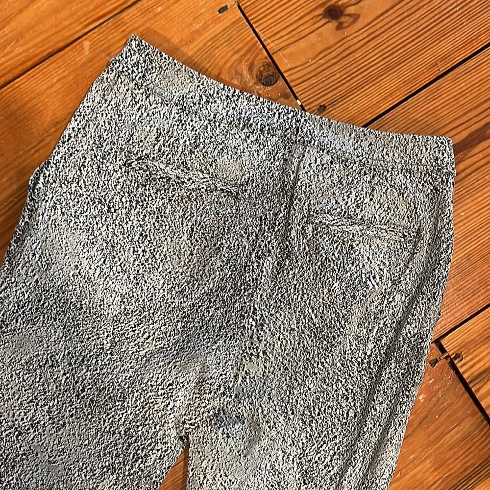 Lululemon Women’s Drawstring Trousers
